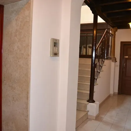 Aunty Dora Apartment Apartment *