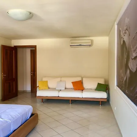 Apartment Aunty Dora Apartment Mantova